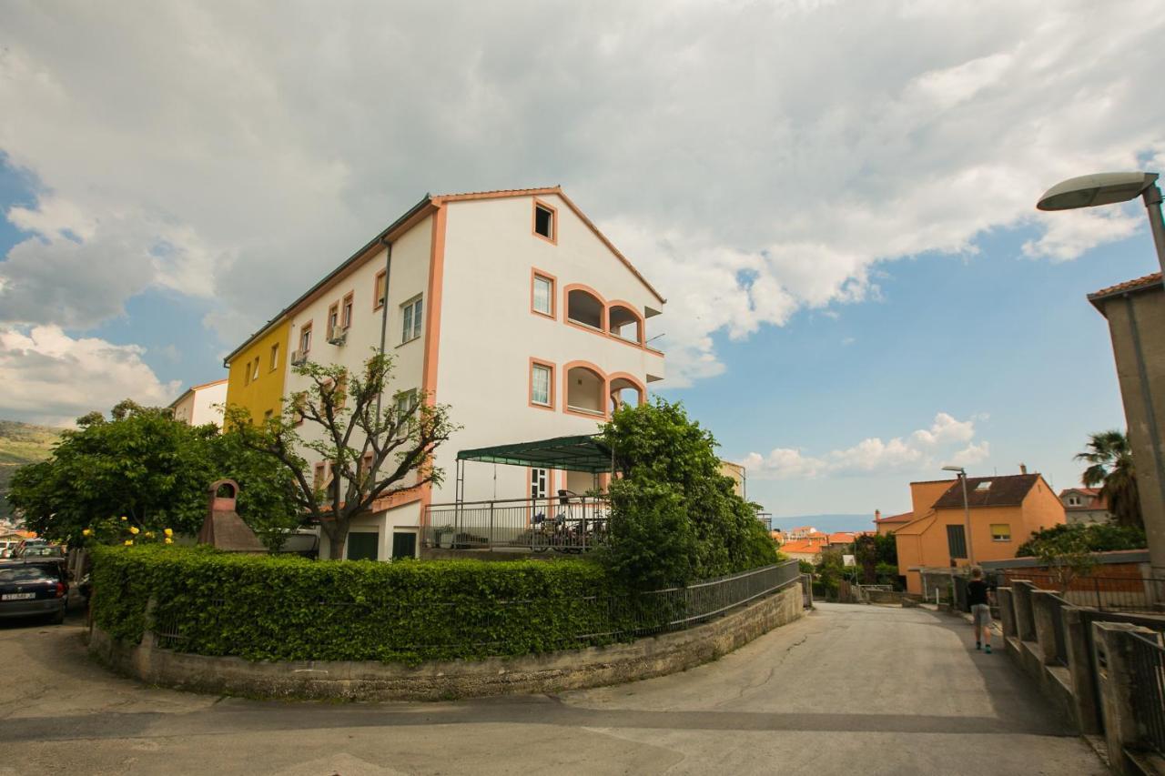Lotus Apartman Σπλιτ Εξωτερικό φωτογραφία