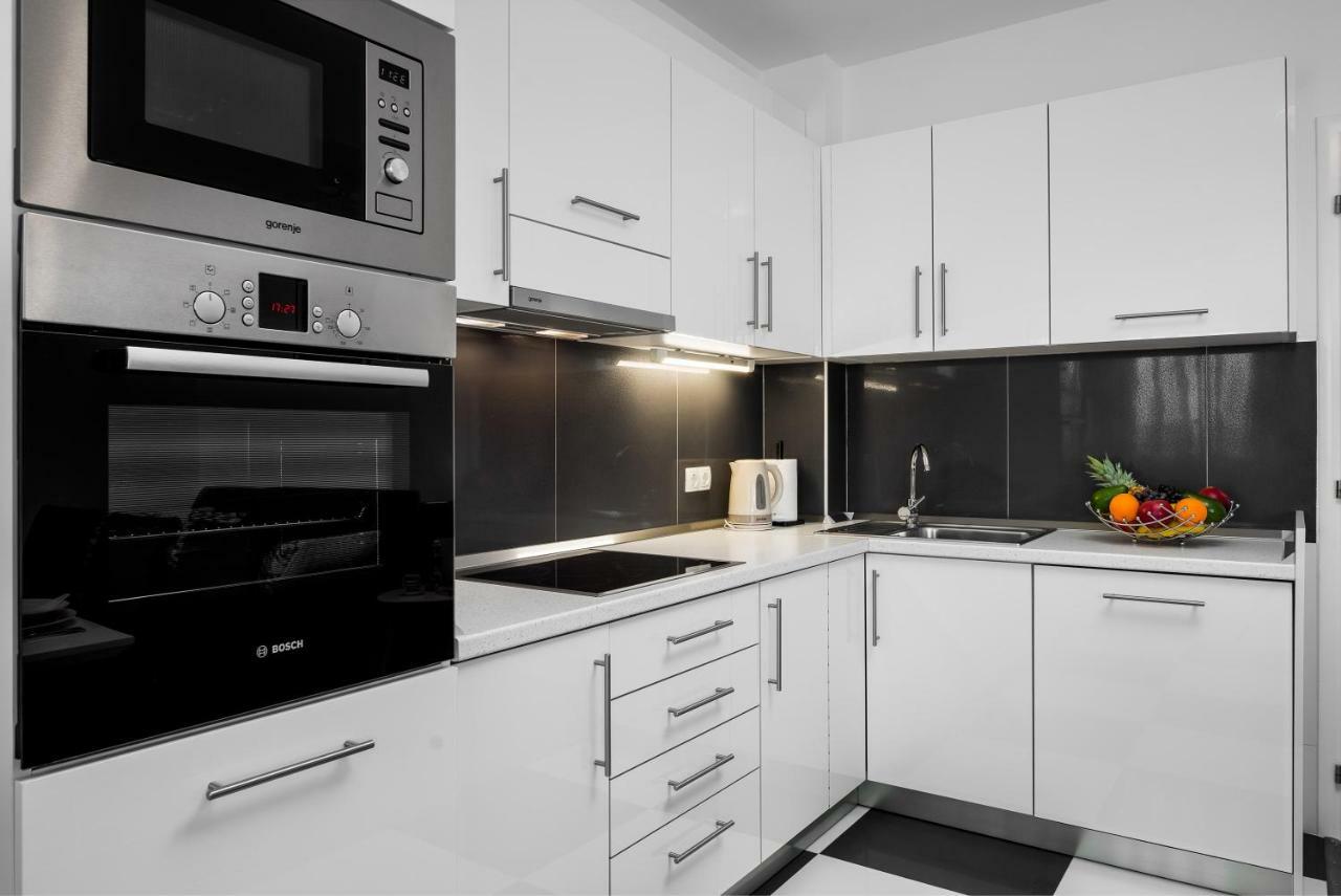 Lotus Apartman Σπλιτ Εξωτερικό φωτογραφία