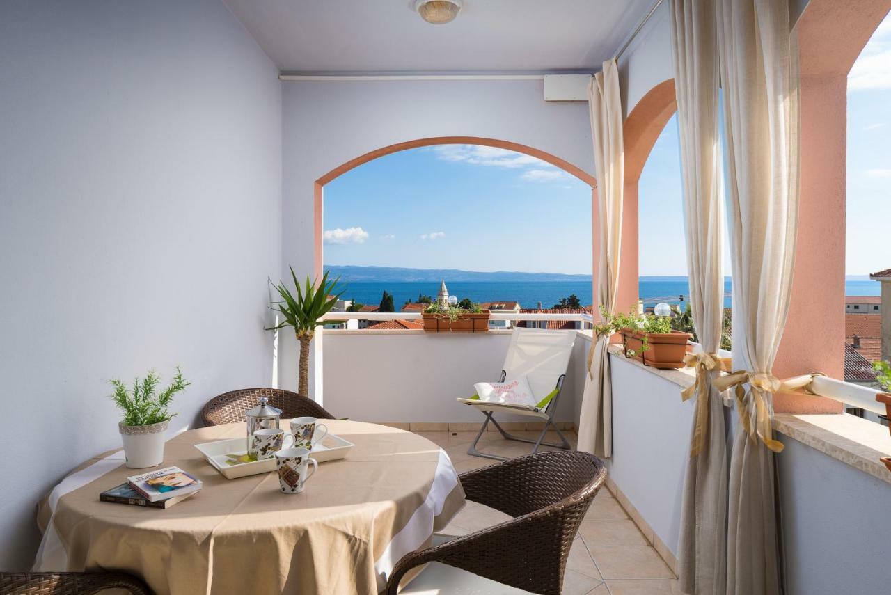 Lotus Apartman Σπλιτ Εξωτερικό φωτογραφία