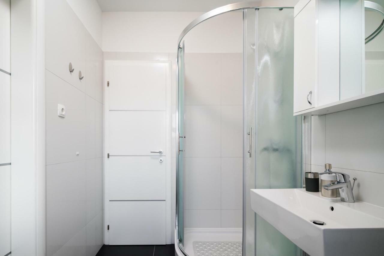 Lotus Apartman Σπλιτ Εξωτερικό φωτογραφία