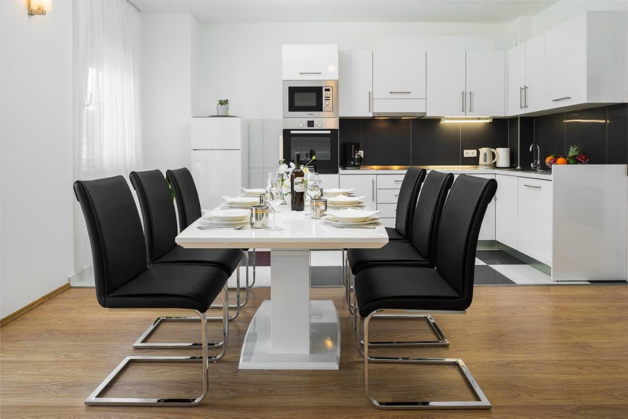 Lotus Apartman Σπλιτ Εξωτερικό φωτογραφία